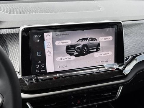 New 2025 Volkswagen Atlas Cross Sport SEL Premium R-Line AWD/4WD image 17