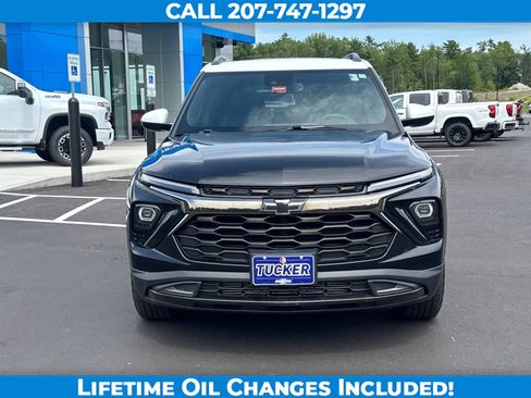 Used 2025 Chevrolet TrailBlazer ACTIV w/ Convenience Package AWD/4WD image 2