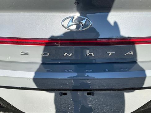 Used 2023 Hyundai Sonata SEL w/ Convenience Package image 9