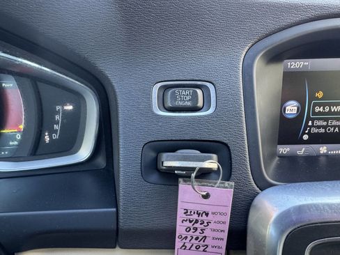 Used 2014 Volvo S60 T5 image 26