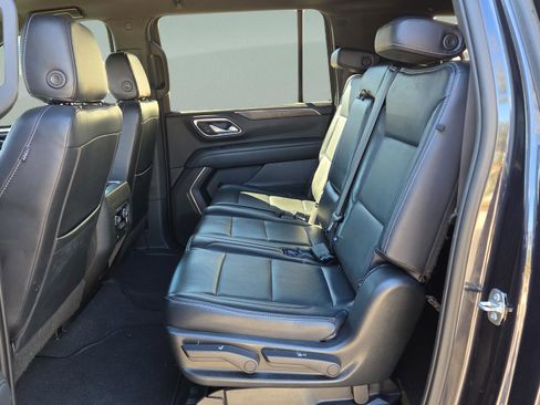 Used 2023 Chevrolet Suburban LS w/ Max Trailering Package image 11