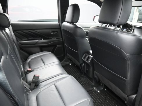 Used 2021 Mitsubishi Outlander SEL image 33