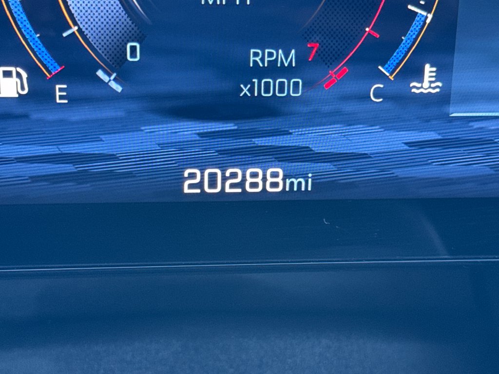 Used 2026 Chevrolet Equinox LT AWD/4WD image 16