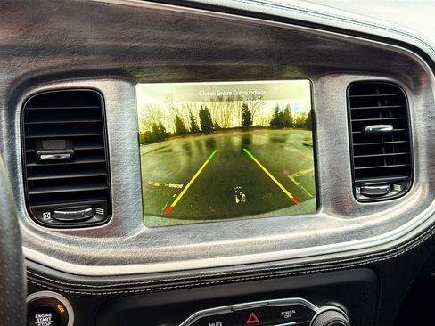 Used 2022 Dodge Charger Scat Pack w/ Daytona Edition Group image 13