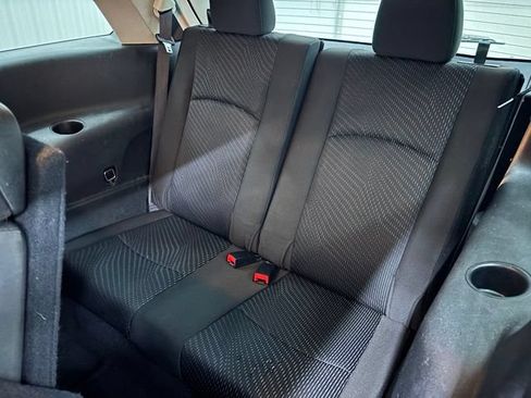 Used 2018 Dodge Journey SE w/ Connectivity Group FWD image 8