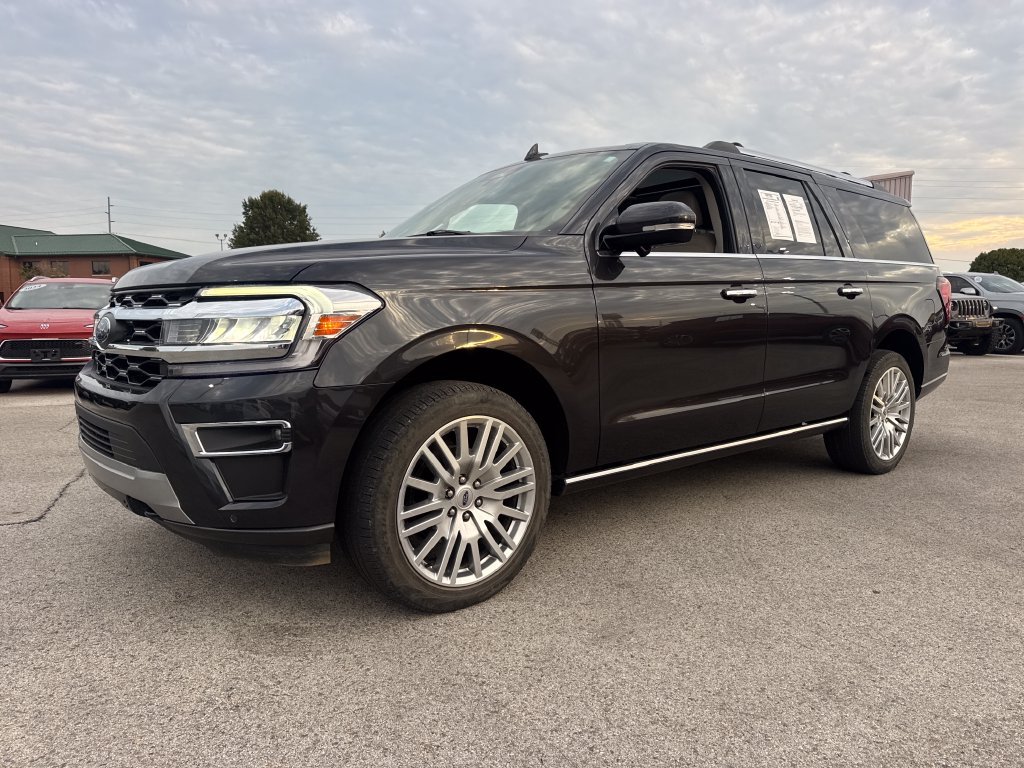 Used 2024 Ford Expedition Max Limited w/ Excursion Package AWD/4WD image 2