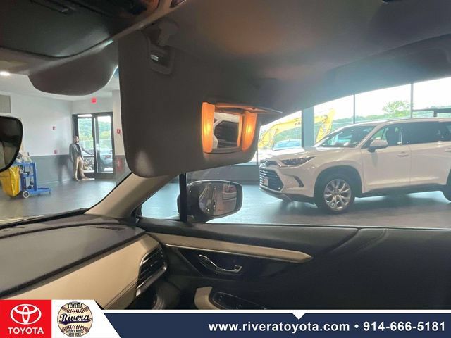 Used 2022 Subaru Outback Limited XT AWD/4WD image 30