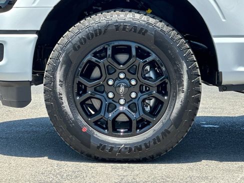 New 2026 Ford F150 XLT w/ Equipment Group 302A MID AWD/4WD image 24