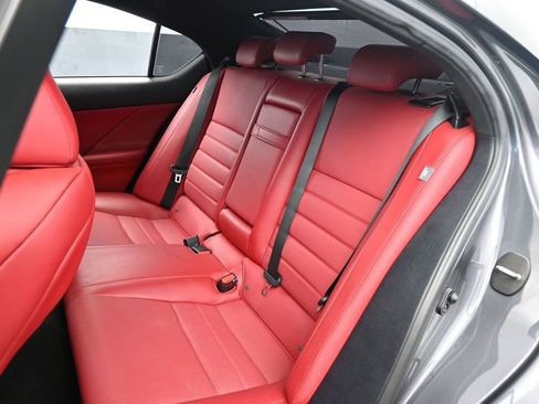 Used 2024 Lexus IS 500 image 38