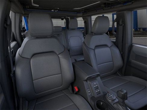 New 2025 Ford Bronco Big Bend w/ Black Diamond Package image 10