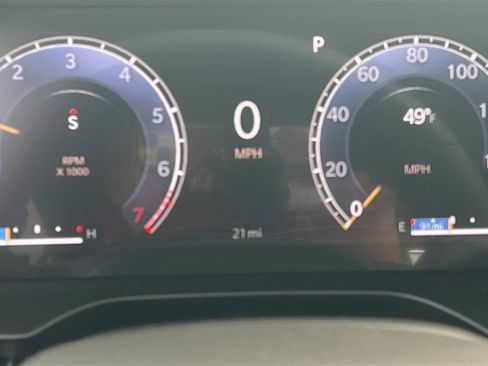 New 2025 Jeep Grand Cherokee L Altitude image 18