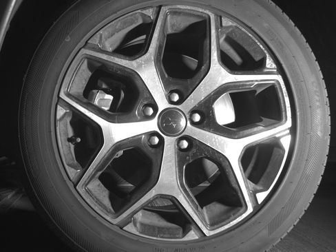 Used 2025 Jeep Compass Limited image 12