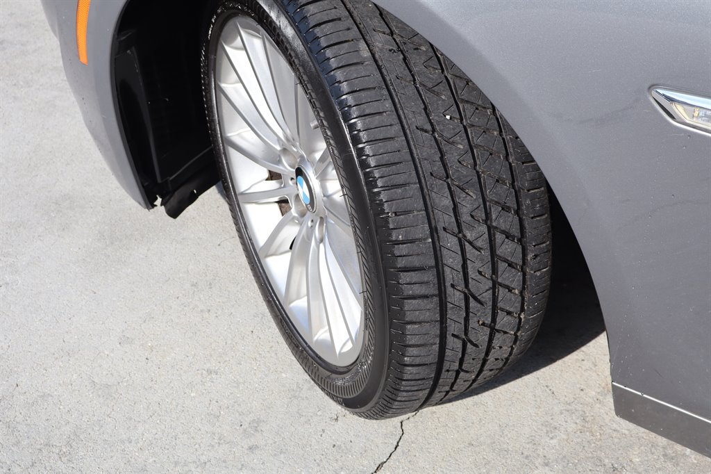 Used 2011 BMW 535i Sedan RWD image 10