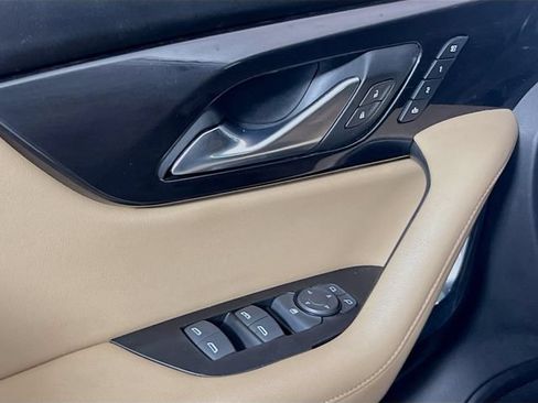 Used 2020 Chevrolet Blazer Premier w/ Driver Confidence II Package FWD image 16