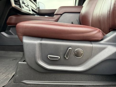 Used 2024 Ford Expedition Max Limited image 14