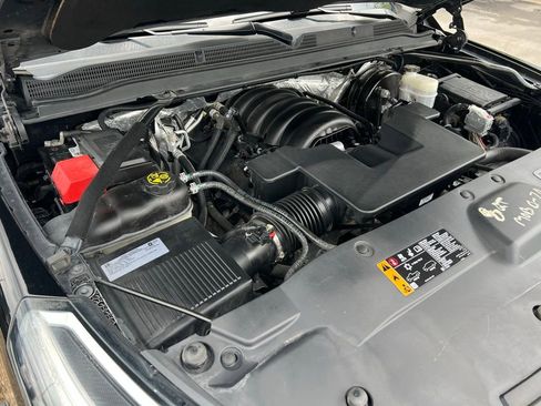 Used 2018 GMC Yukon SLT w/ Premium Edition AWD/4WD image 51