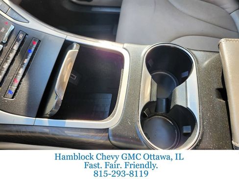 Used 2020 Lincoln Nautilus Reserve image 13