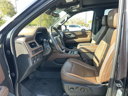 Used 2023 Chevrolet Tahoe High Country image 16