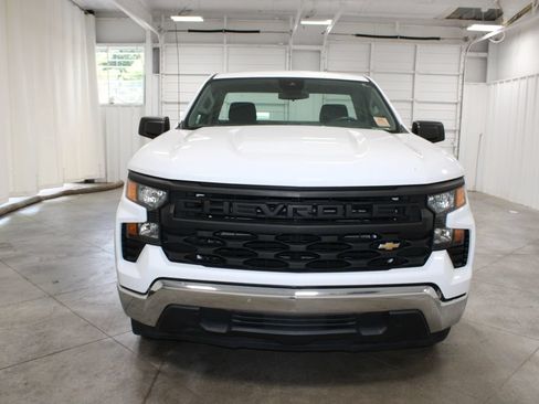 Used 2022 Chevrolet Silverado 1500 W/T RWD image 3