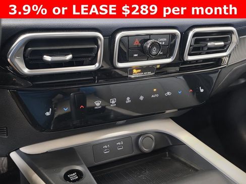 New 2026 Nissan Sentra SL w/ Floor Mat Package image 26