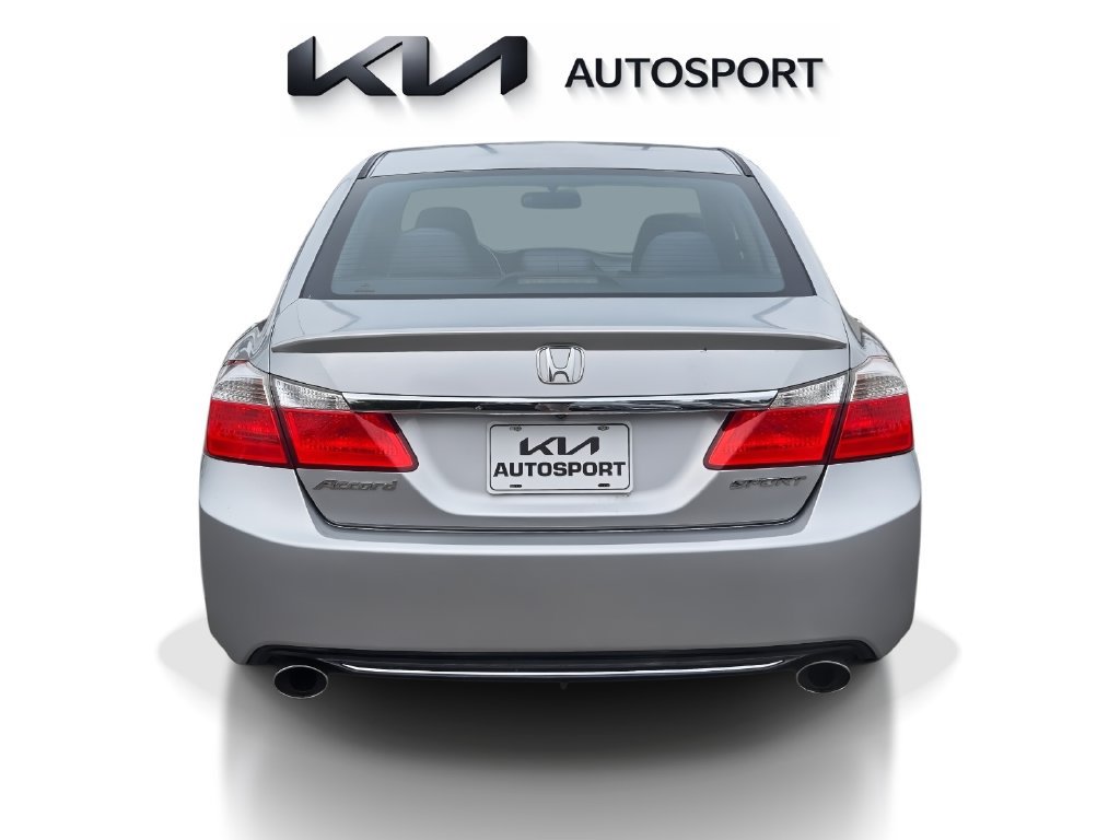 Used 2013 Honda Accord Sport image 9