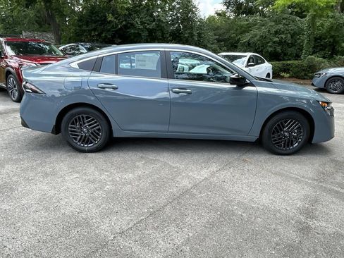 New 2026 Nissan Sentra SV w/ SV Convenience Package FWD image 8