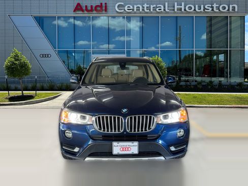 Used 2017 BMW X3 sDrive28i image 6