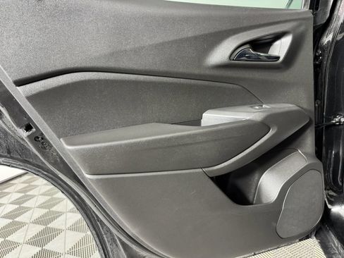 Used 2024 Chevrolet Trax LS w/ Driver Confidence Package image 39