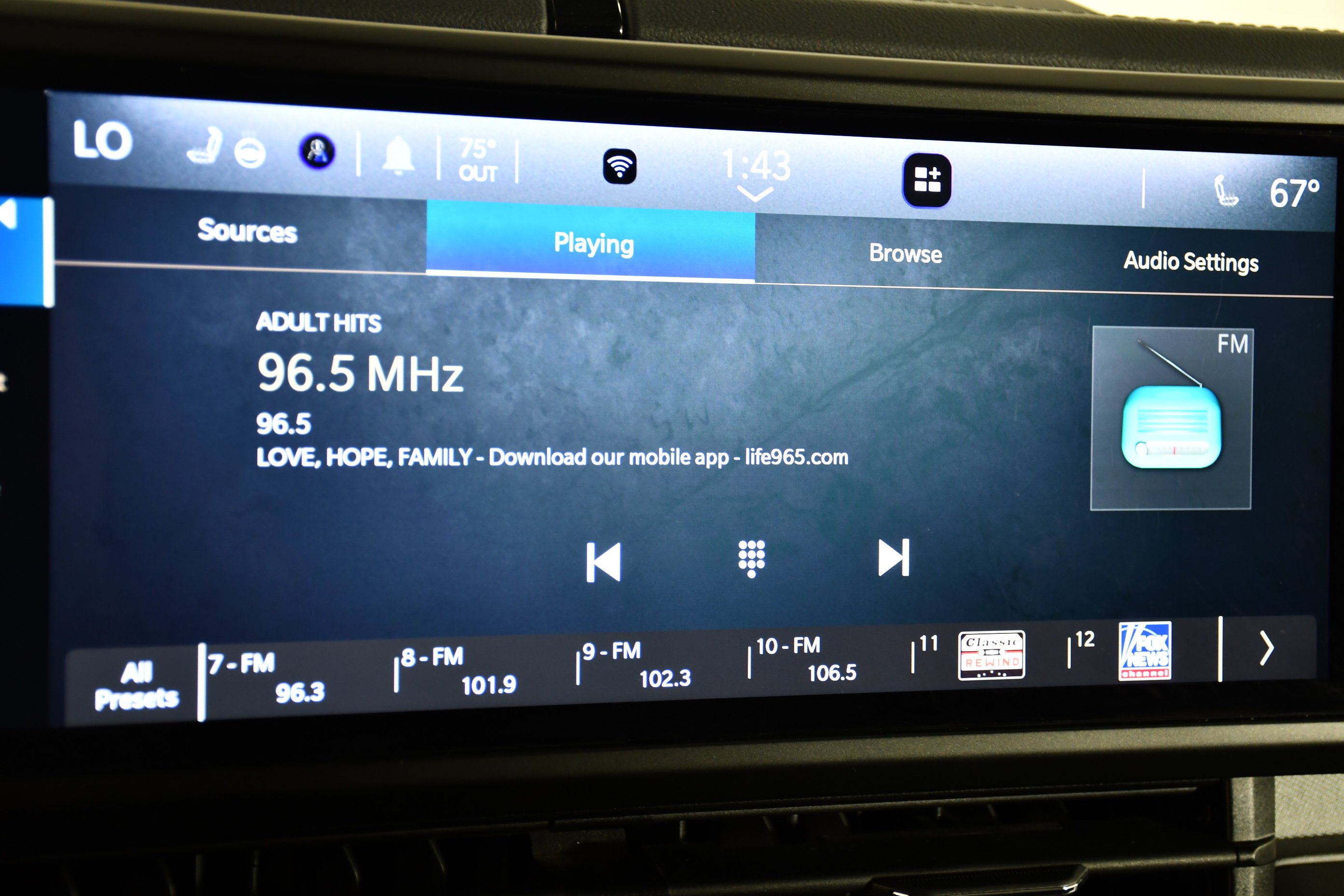Used 2024 Jeep Wrangler Unlimited Sahara AWD/4WD image 27