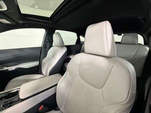 Used 2023 Lexus RX 350 Premium Plus w/ Cold Area Package image 5