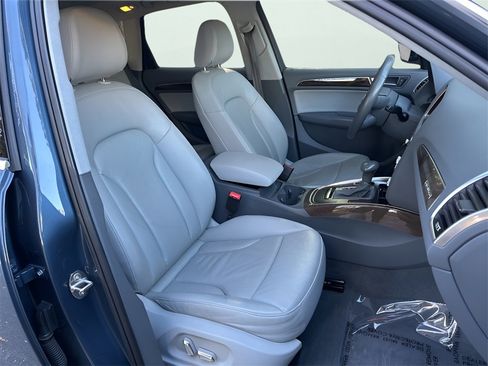 Used 2016 Audi Q5 2.0T Premium image 15