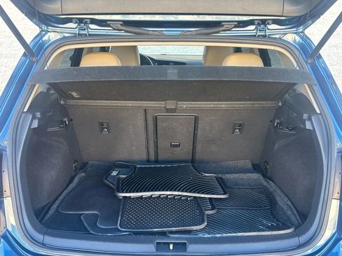 Used 2015 Volkswagen Golf TDI S image 9