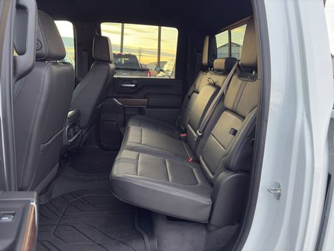 Used 2022 Chevrolet Silverado 3500 High Country w/ Z71 Off-Road Package AWD/4WD image 22