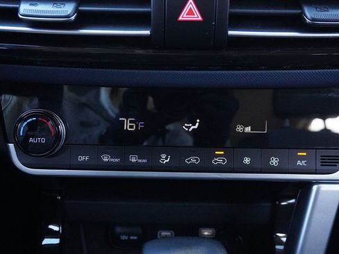 Used 2023 Kia Seltos S image 47