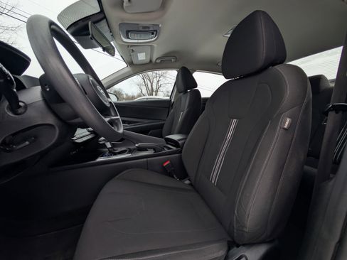 Used 2021 Hyundai Elantra SEL image 26