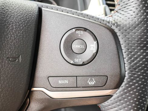 Used 2022 Honda Pilot TrailSport image 23