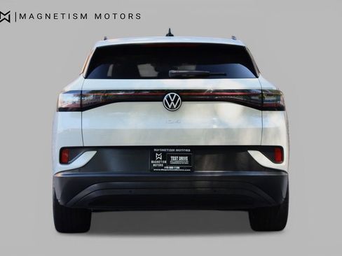 Used 2023 Volkswagen ID.4 Pro image 8