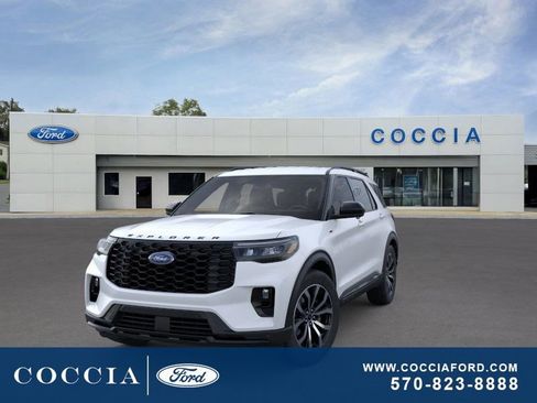 New 2026 Ford Explorer ST-Line image 2
