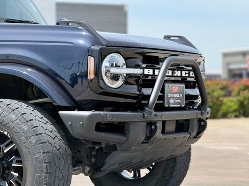 Used 2021 Ford Bronco Outer Banks AWD/4WD image 8