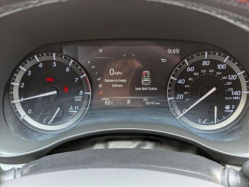 Used 2021 Toyota Highlander XLE AWD/4WD image 10