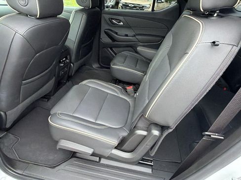 Used 2023 Chevrolet Traverse Premier w/ Redline Edition AWD/4WD image 24