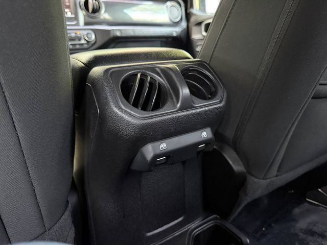Used 2020 Jeep Wrangler Unlimited Sport AWD/4WD image 21