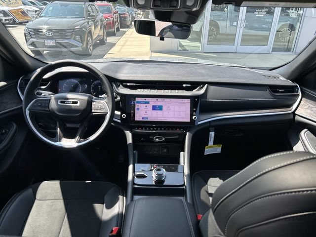 New 2026 Jeep Grand Cherokee Altitude AWD/4WD image 6