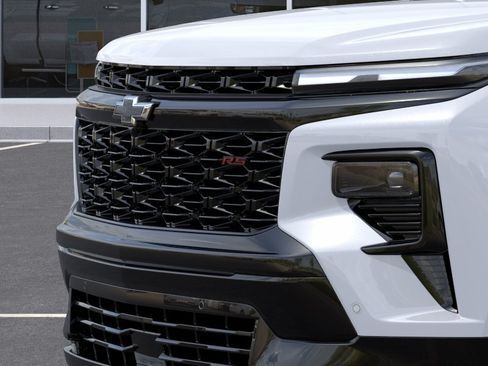 New 2026 Chevrolet Traverse RS w/ LPO, Floor Liner Package AWD/4WD image 37
