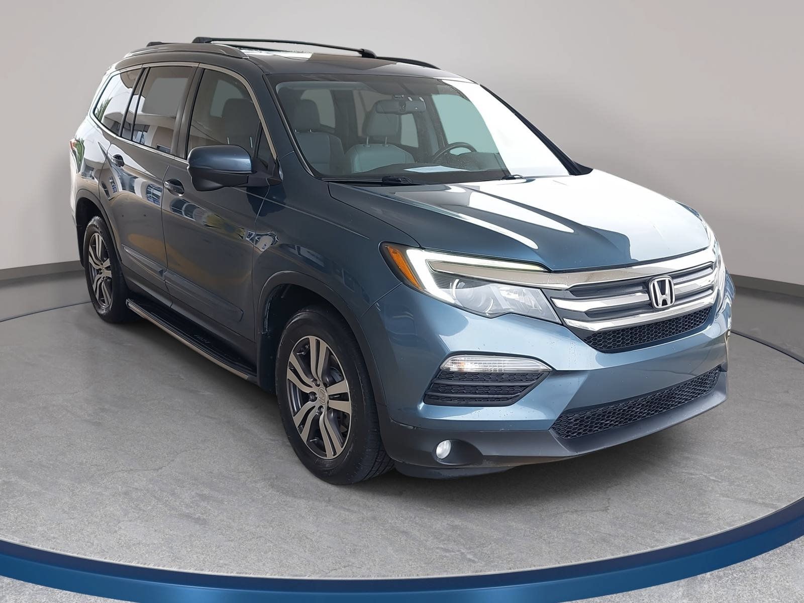 Used 2017 Honda Pilot EX-L image 3
