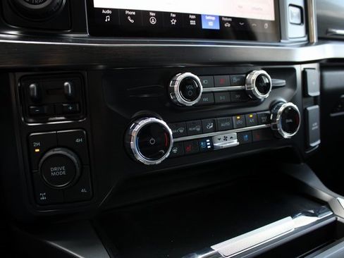 New 2025 Ford F350 Lariat w/ Lariat Ultimate Package image 8