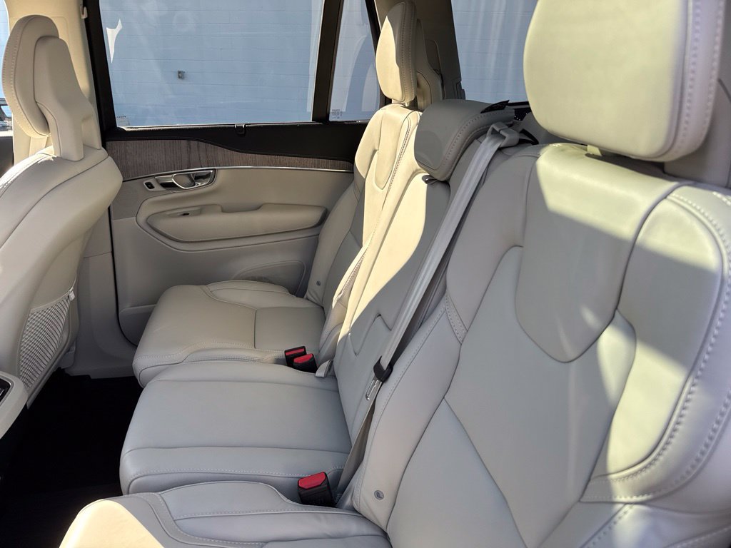 Used 2022 Volvo XC90 T6 Inscription w/ Advanced Package AWD/4WD image 14