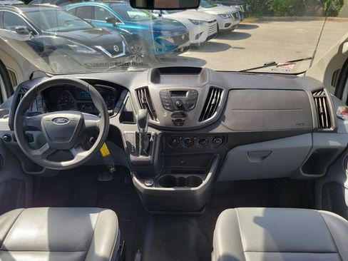Used 2017 Ford Transit 350 XL RWD image 13