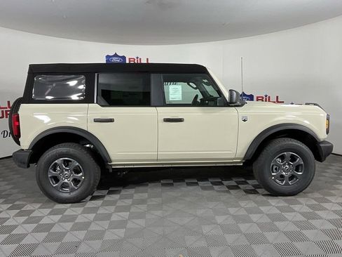 New 2026 Ford Bronco Big Bend image 2