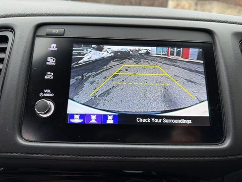 Used 2022 Honda HR-V Sport image 19